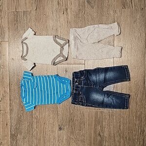 2 Newborn Pants and 2 Onesies